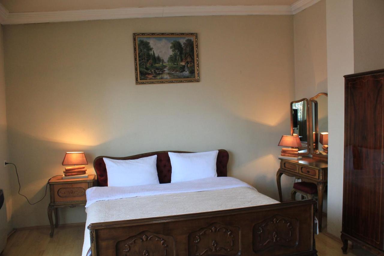 Valiko Hotell Tbilisi Exteriör bild