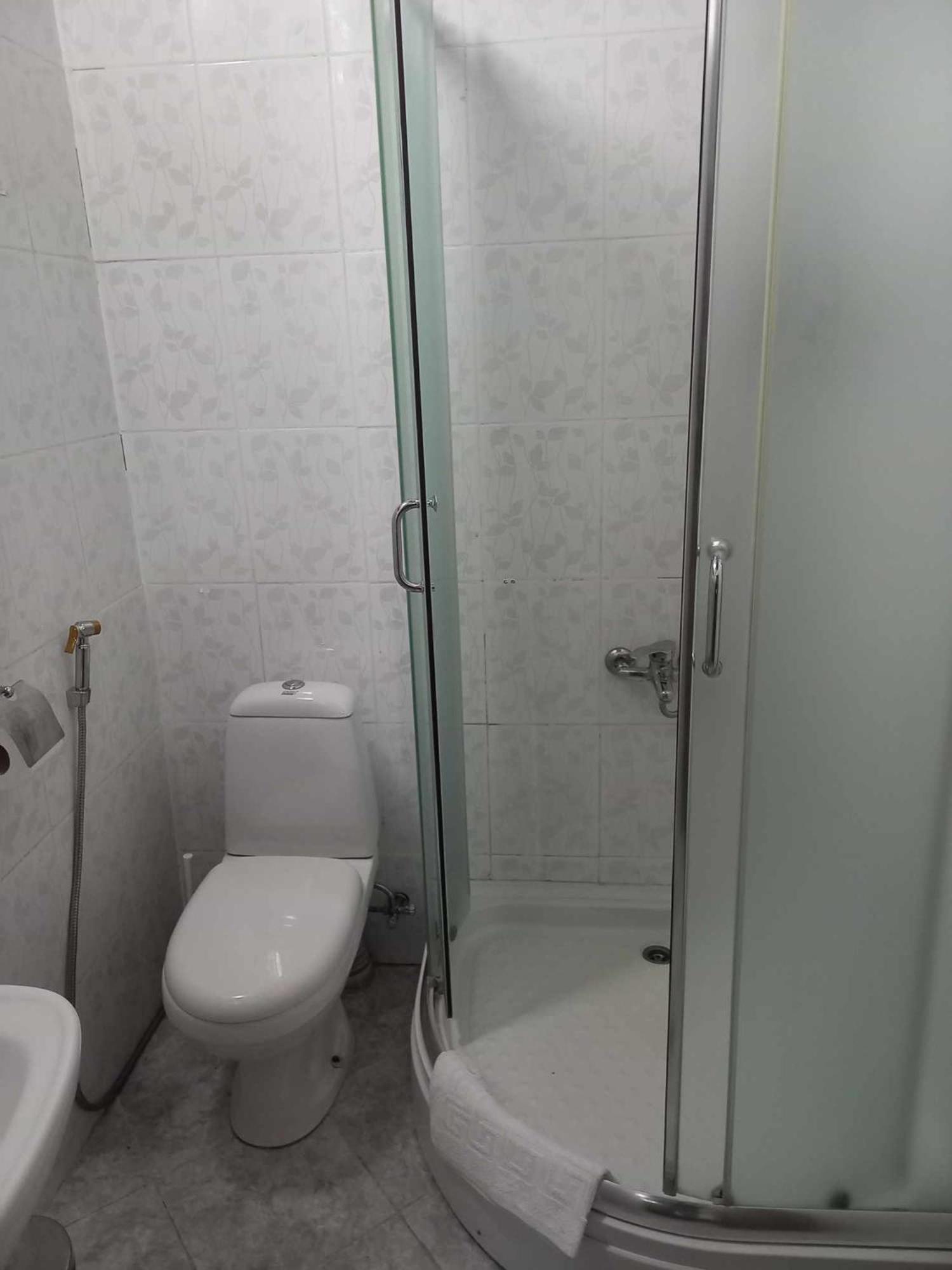 Valiko Hotell Tbilisi Exteriör bild