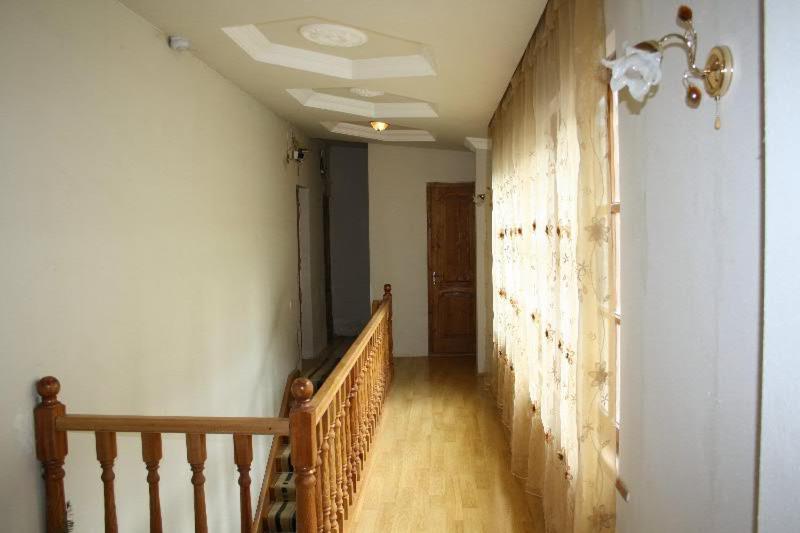 Valiko Hotell Tbilisi Exteriör bild